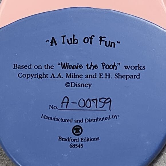 A WISH FOR FRIENDS & A TUB OF FUN Ornaments Fifth Pooh's Honeypot Adventures - Picture 3 of 9